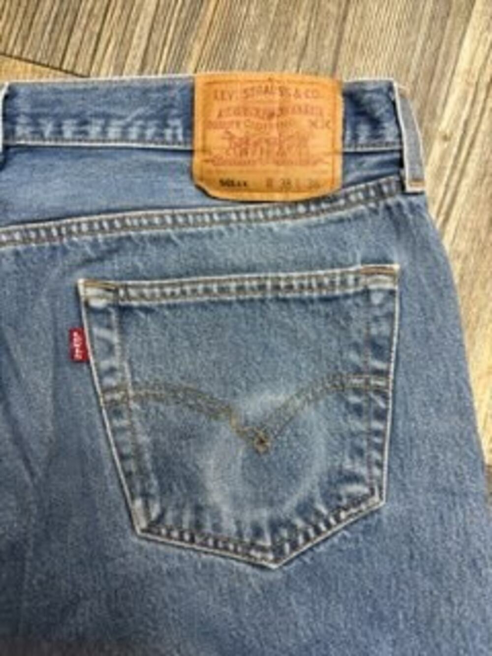 Vintage Levi's 501XX Jeans Mens W38 L36 Blue Denim Button Fly - Picture 3 of 11